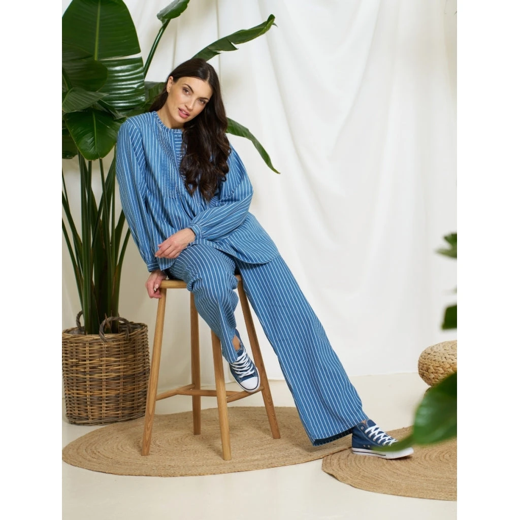 Marta Du Chateau Dame Bluse MdcEulalie 258008 - Medium Blue - Billede 2